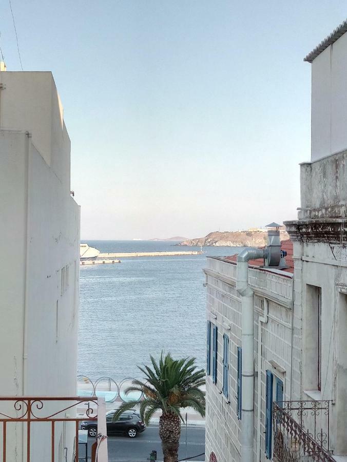 Atlantis Hotel Ermoupoli Exterior photo